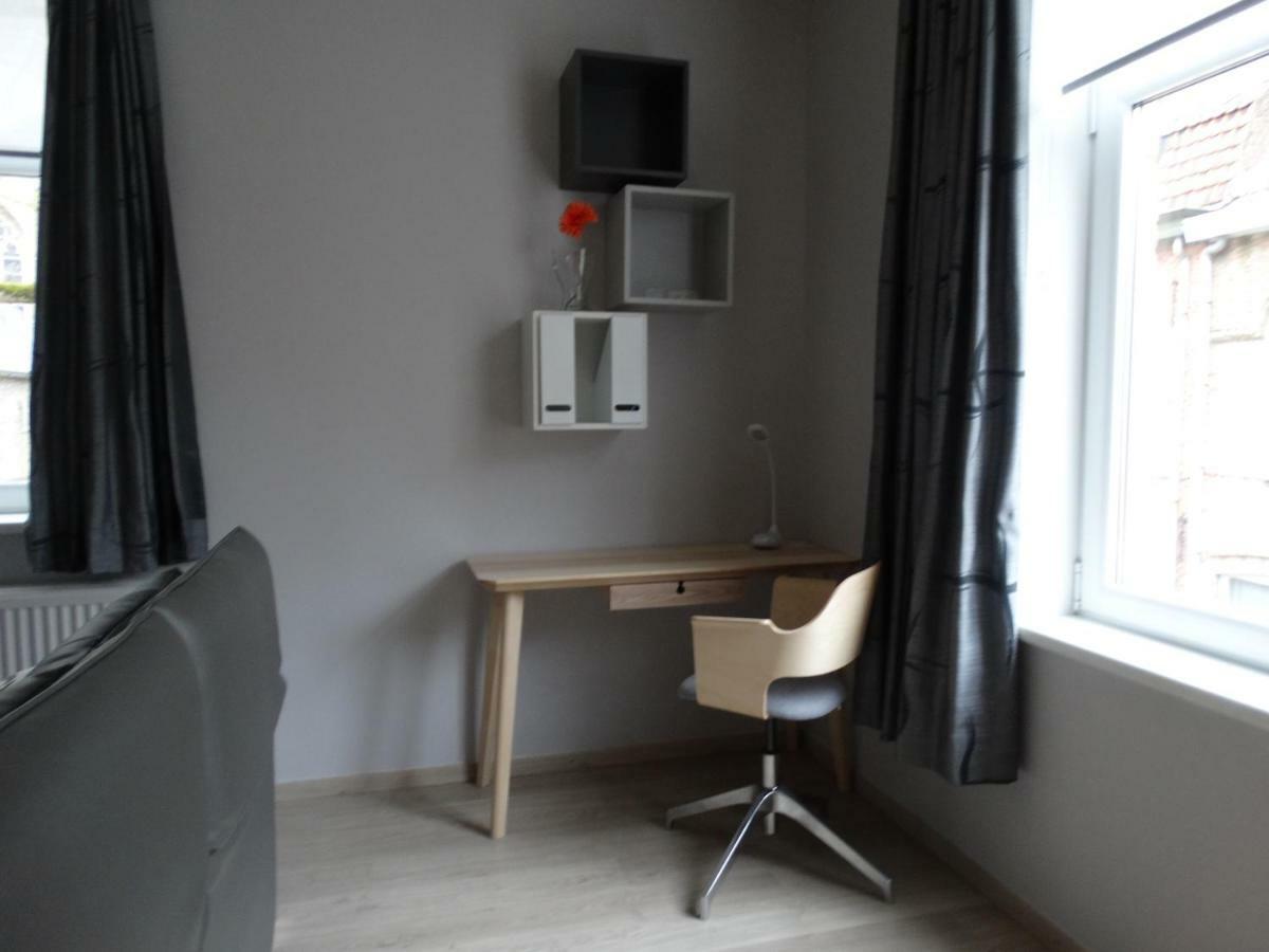Aan De Vestingrand Villa Ieper Luaran gambar