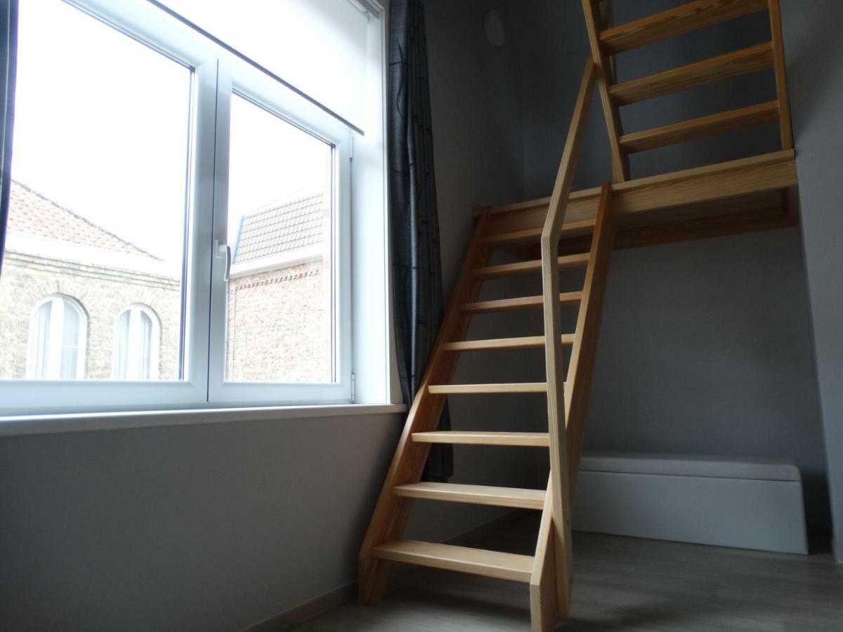 Aan De Vestingrand Villa Ieper Luaran gambar