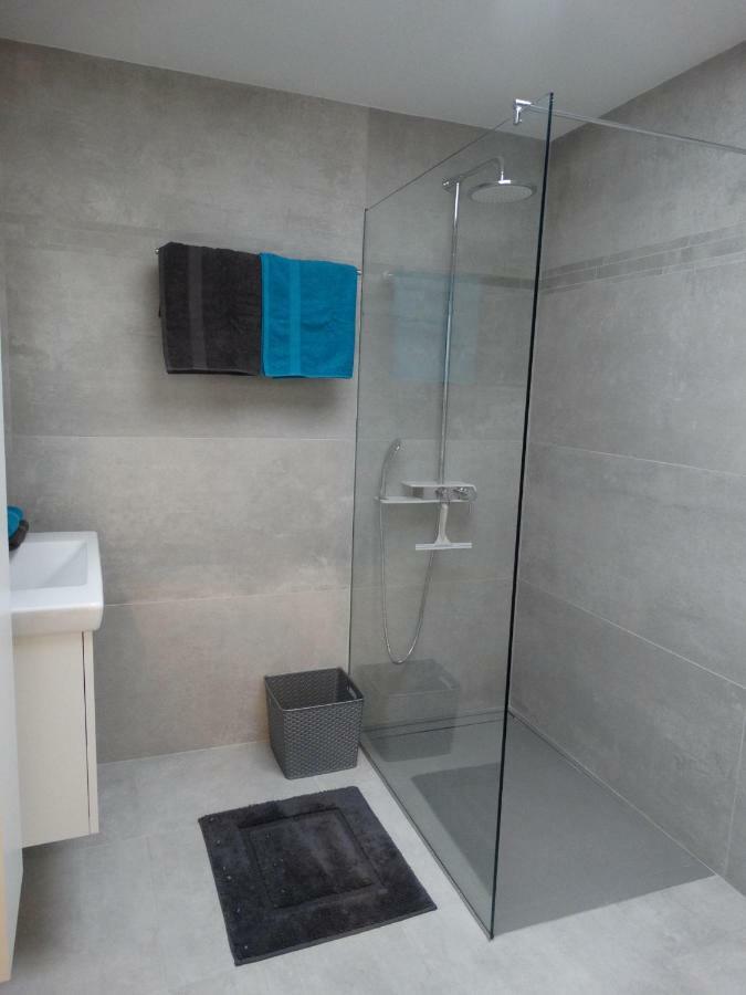 Aan De Vestingrand Villa Ieper Luaran gambar